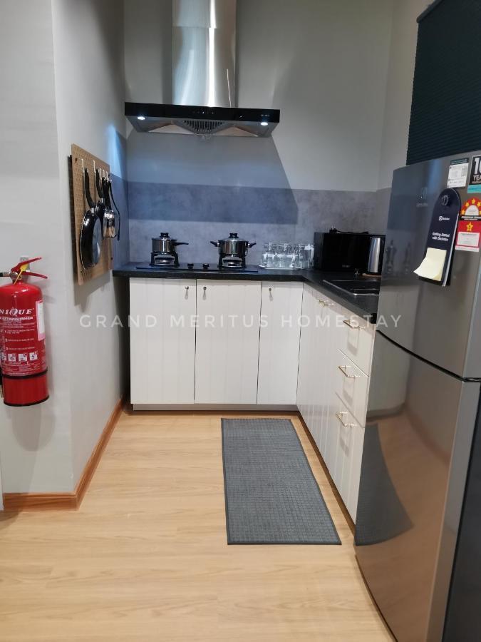 Grand Meritus Homestay @Penang Перай Екстер'єр фото